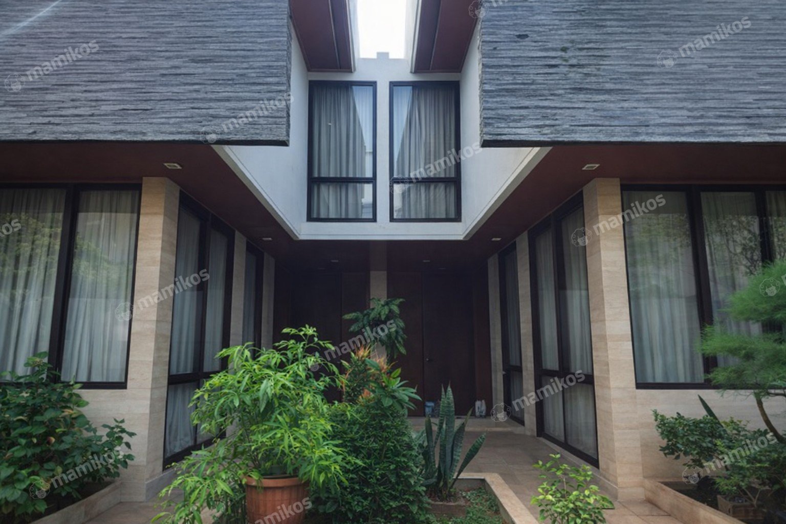 Rumah Sertifikat SHM 4 Kamar Tidur 3 Kamar Mandi Ampera Jakarta Selatan