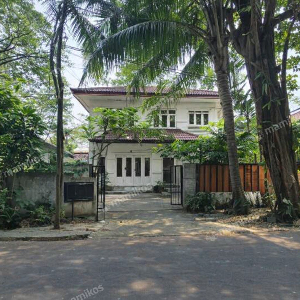 Rumah Sertifikat SHM 4 Kamar Tidur 4 Kamar Mandi Kebayoran Baru Jakarta Selatan - Photo 4