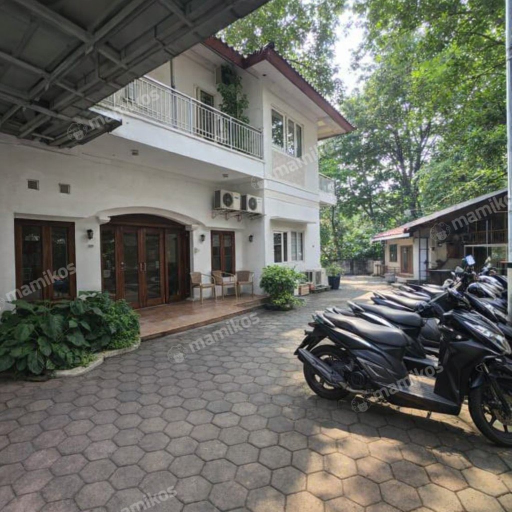 Rumah Sertifikat SHM 4 Kamar Tidur 4 Kamar Mandi Kebayoran Baru Jakarta Selatan - Photo 5