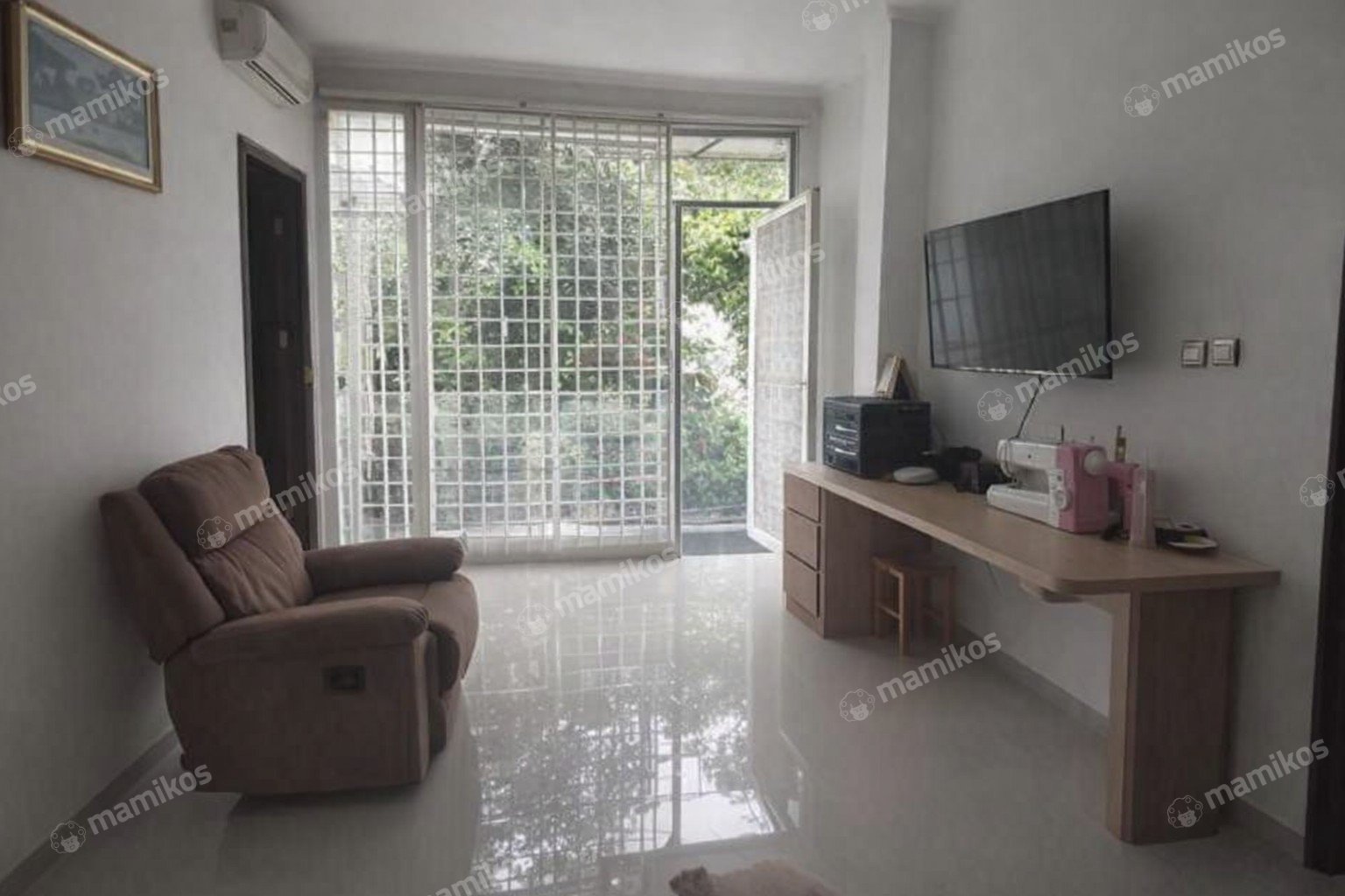 Rumah Sertifikat SHM 4 Kamar Tidur 3 Kamar Mandi Duri Kepa Jakarta Barat
