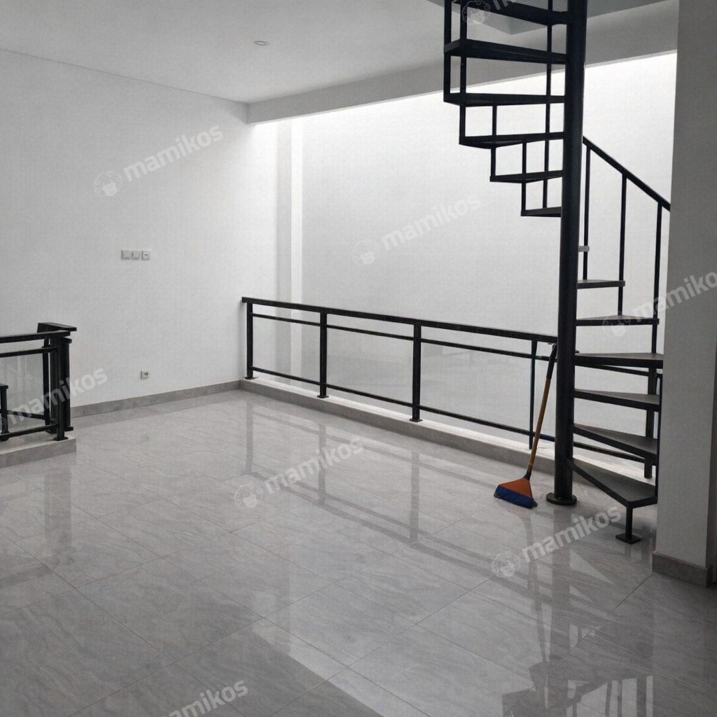 Rumah Sertifikat SHM 4 Kamar Tidur 3 Kamar Mandi Duri Kosambi Jakarta Barat - Photo 3