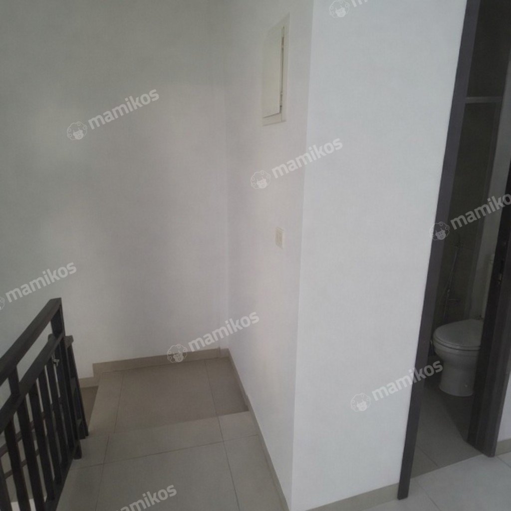 Rumah Sertifikat PPJB 3 Kamar Tidur 3 Kamar Mandi Pantai Indah Kapuk Jakarta Utara - Photo 5