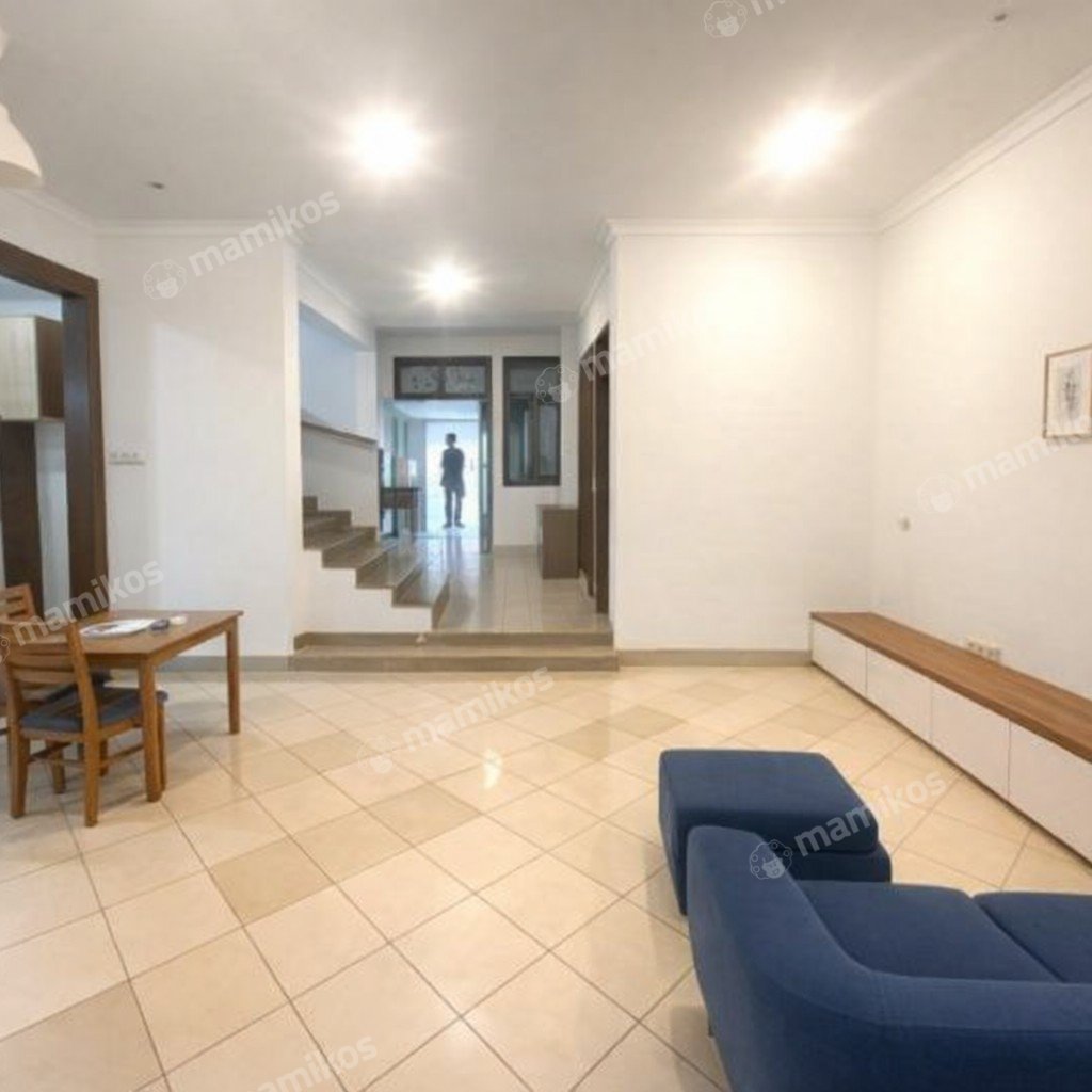 Rumah Sertifikat SHM 4 Kamar Tidur 3 Kamar Mandi Puri Indah Jakarta Barat - Photo 3