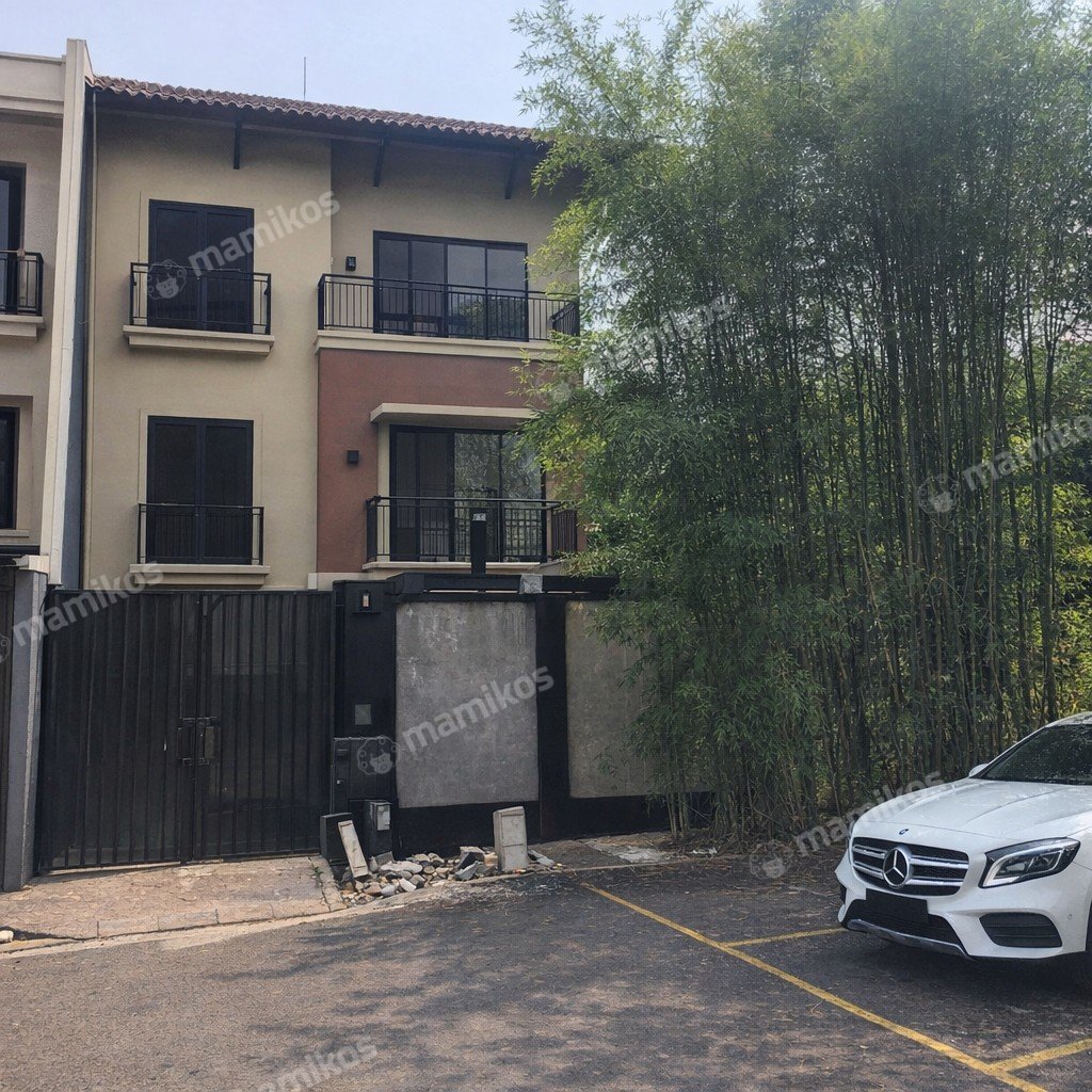 Rumah Sertifikat SHM 3 Kamar Tidur 3 Kamar Mandi Pantai Indah Kapuk Jakarta Utara - Photo 4
