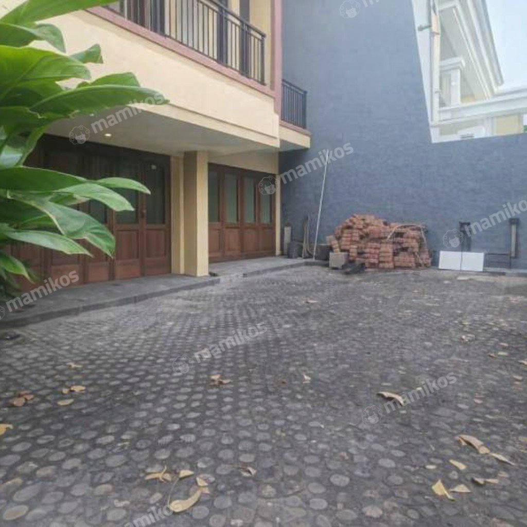 Rumah Sertifikat SHM 3 Kamar Tidur 3 Kamar Mandi Pantai Indah Kapuk Jakarta Utara - Photo 5