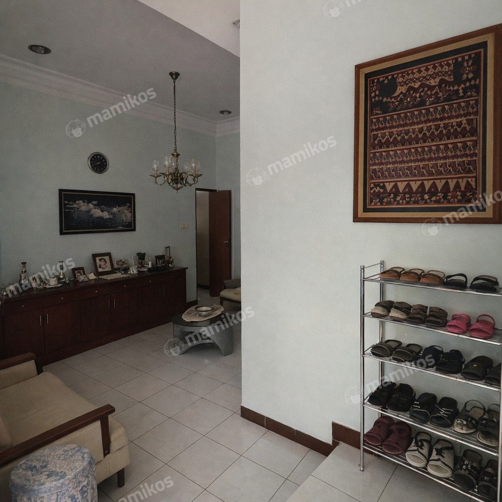 Rumah Sertifikat SHM 4 Kamar Tidur 2 Kamar Mandi Tebet Jakarta Selatan - Photo 2