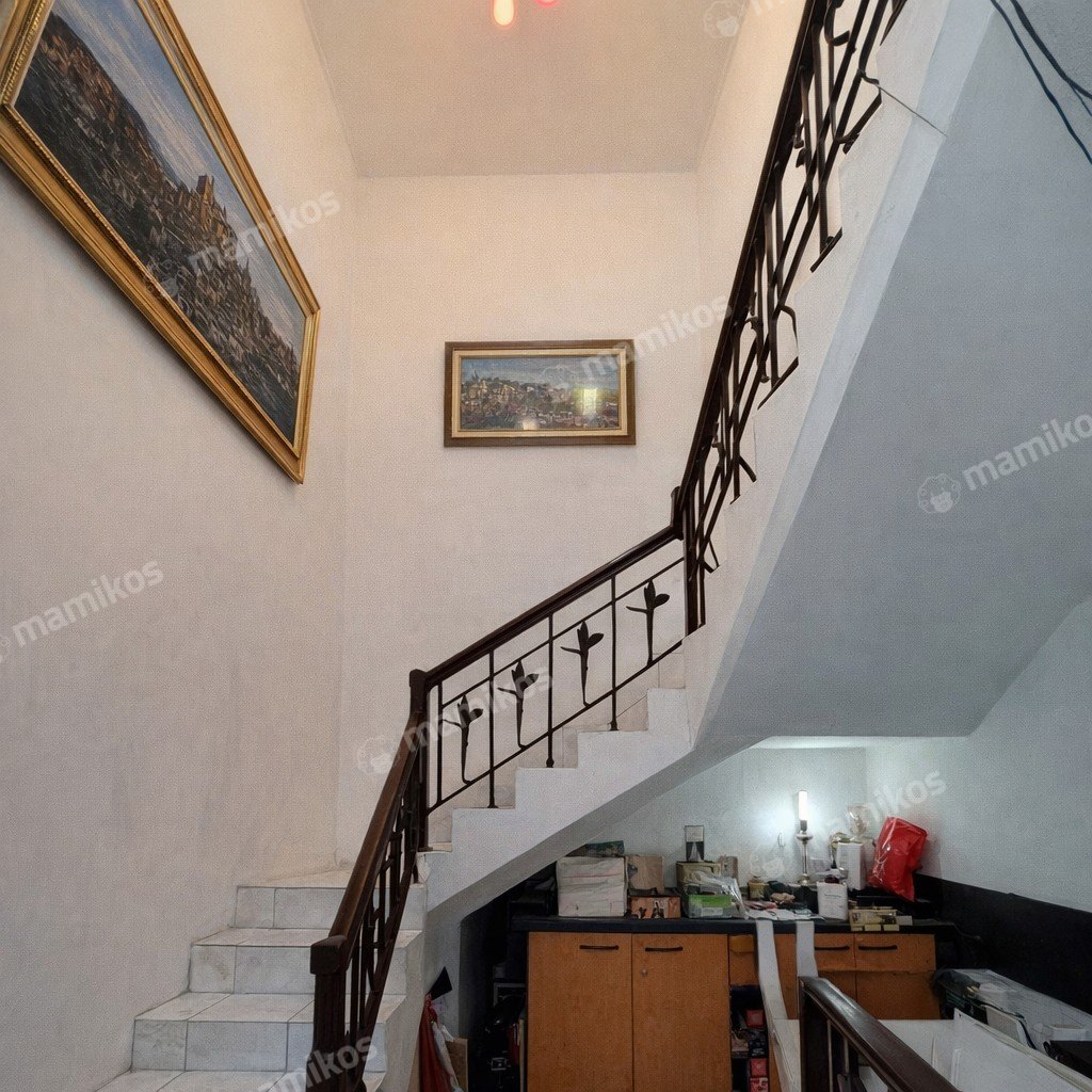 Rumah Sertifikat SHM 5 Kamar Tidur 4 Kamar Mandi Cibubur Jakarta Timur - Photo 2