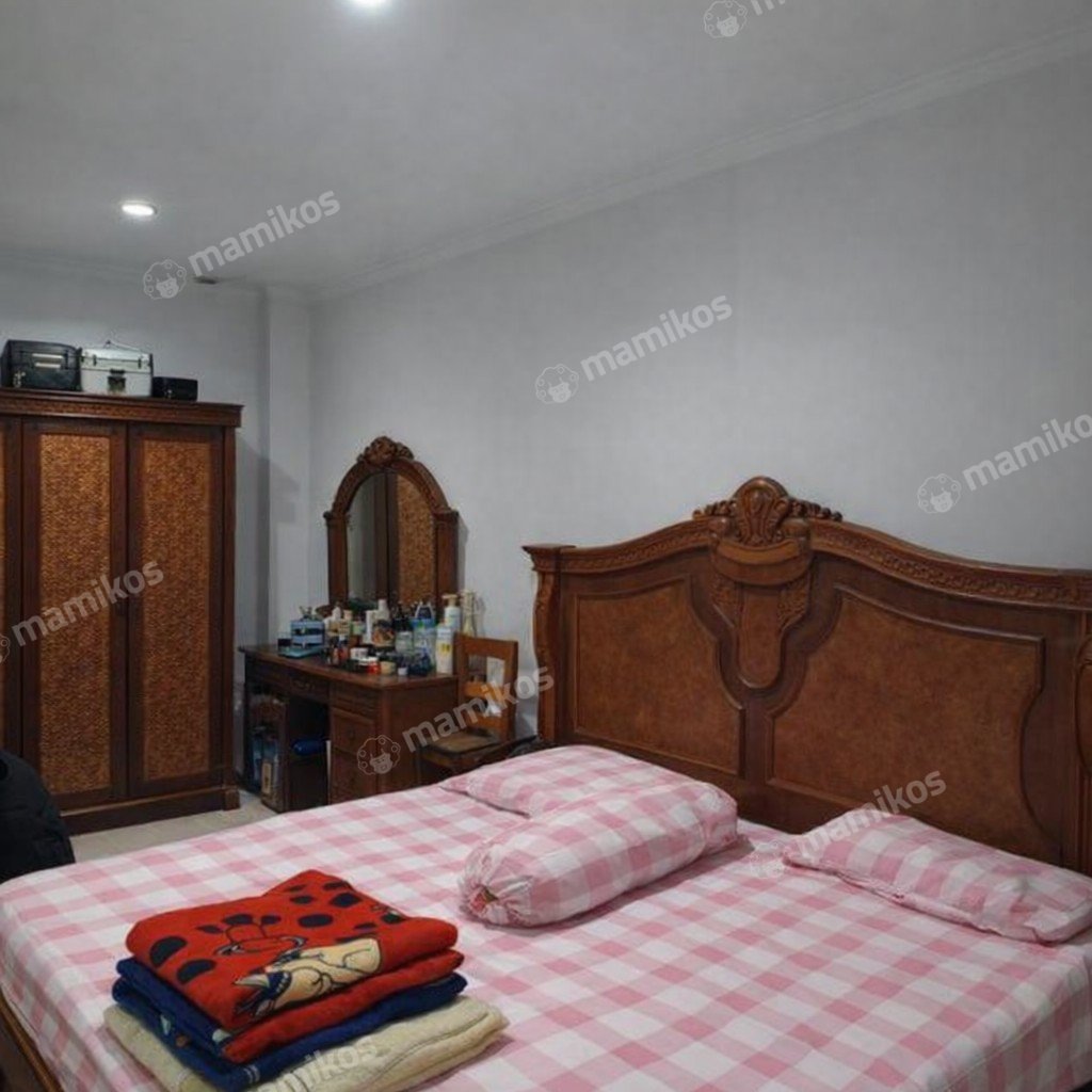Rumah Sertifikat SHM 5 Kamar Tidur 4 Kamar Mandi Cibubur Jakarta Timur - Photo 3