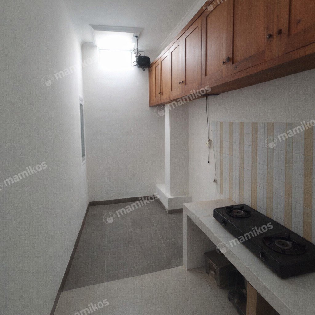 Rumah Sertifikat SHM 2 Kamar Tidur 1 Kamar Mandi Kramat Jati Jakarta Timur - Photo 5