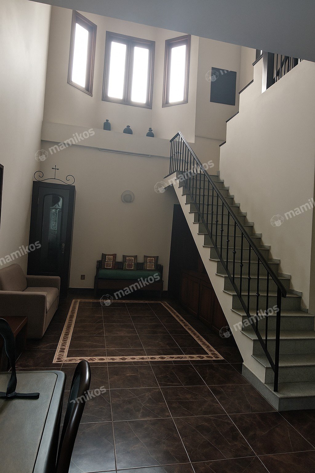 Rumah Sertifikat SHM 5 Kamar Tidur 4 Kamar Mandi Tanjung Duren Jakarta Barat - Photo 2