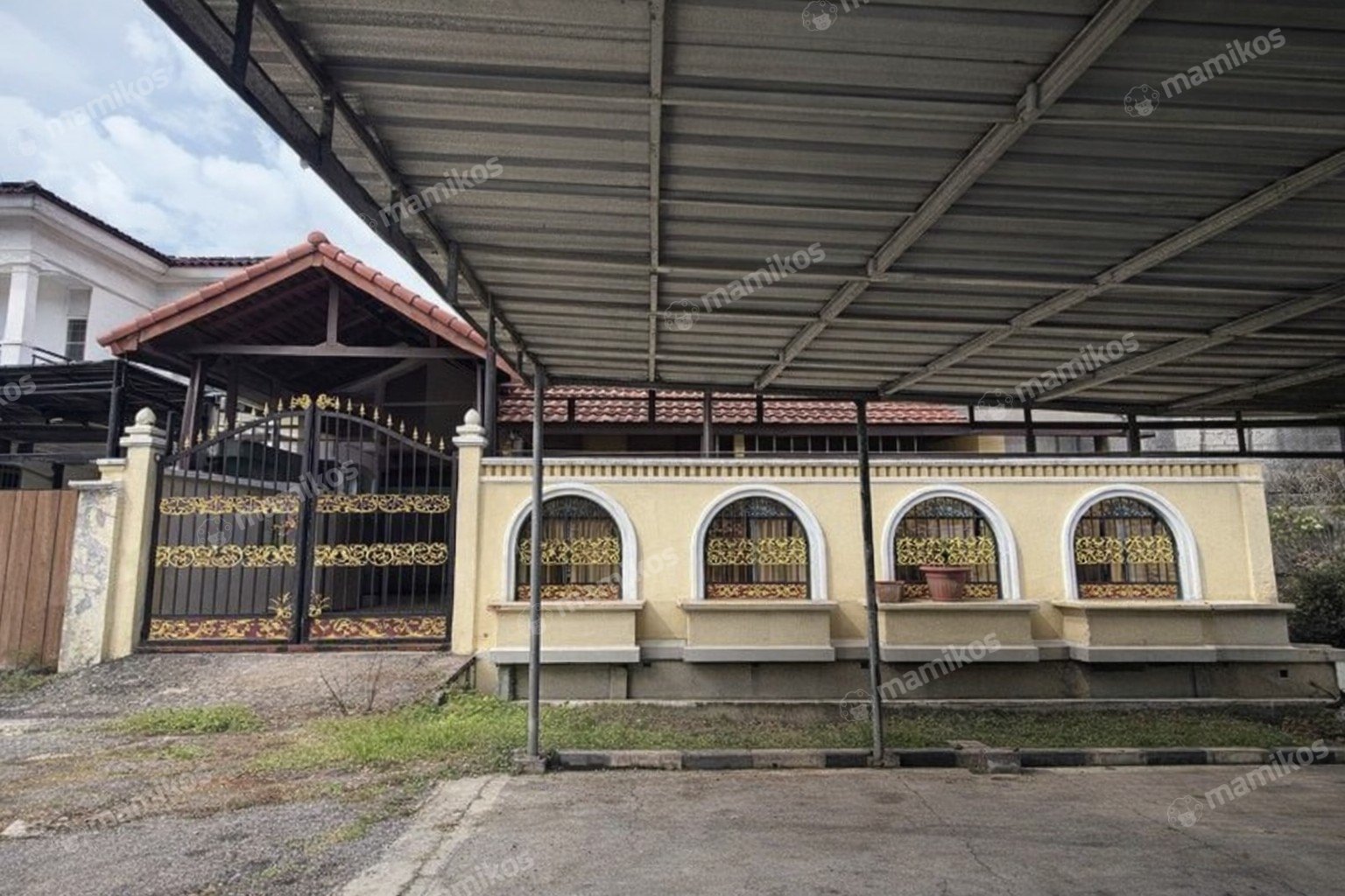 Rumah Sertifikat SHM 7 Kamar Tidur 4 Kamar Mandi Pondok Bambu Jakarta Timur