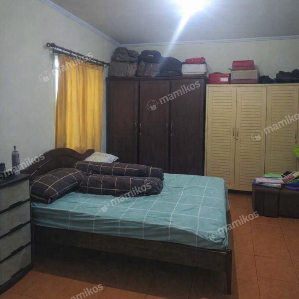 Rumah Sertifikat SHM 5 Kamar Tidur 4 Kamar Mandi Sektor 3A-Bintaro Jakarta Selatan - Photo 2