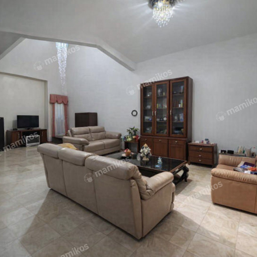 Rumah Sertifikat SHM 4 Kamar Tidur 4 Kamar Mandi Intercon Jakarta Barat - Photo 5