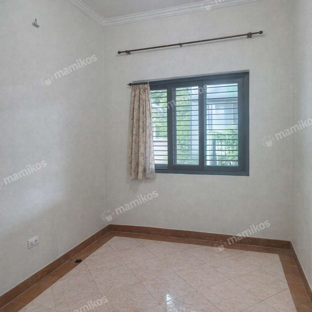 Rumah Sertifikat SHM 2 Kamar Tidur 2 Kamar Mandi Citra Garden Jakarta Barat - Photo 5