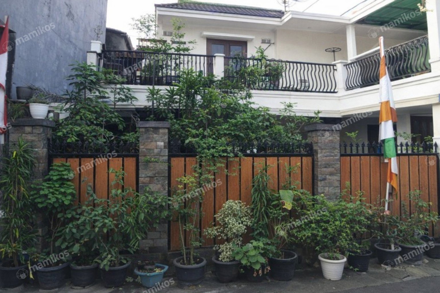 Rumah Sertifikat SHM 5 Kamar Tidur 4 Kamar Mandi Cipinang Jakarta Timur