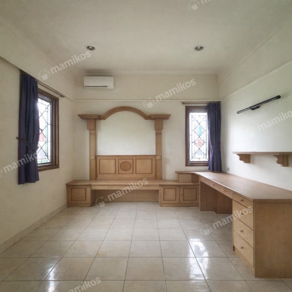Rumah Sertifikat SHM 7 Kamar Tidur 5 Kamar Mandi Pondok Indah Jakarta Selatan - Photo 5