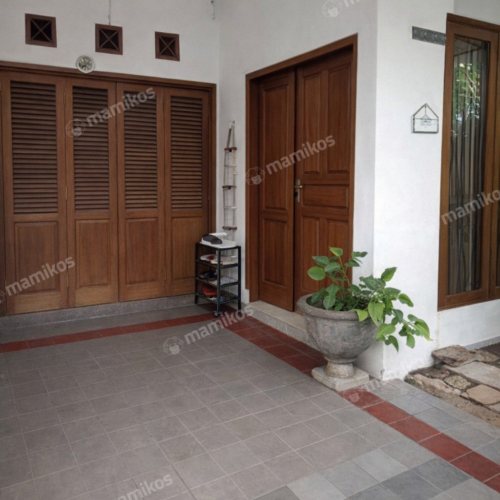 Rumah Sertifikat SHM 5 Kamar Tidur 2 Kamar Mandi Cakung Jakarta Timur - Photo 2