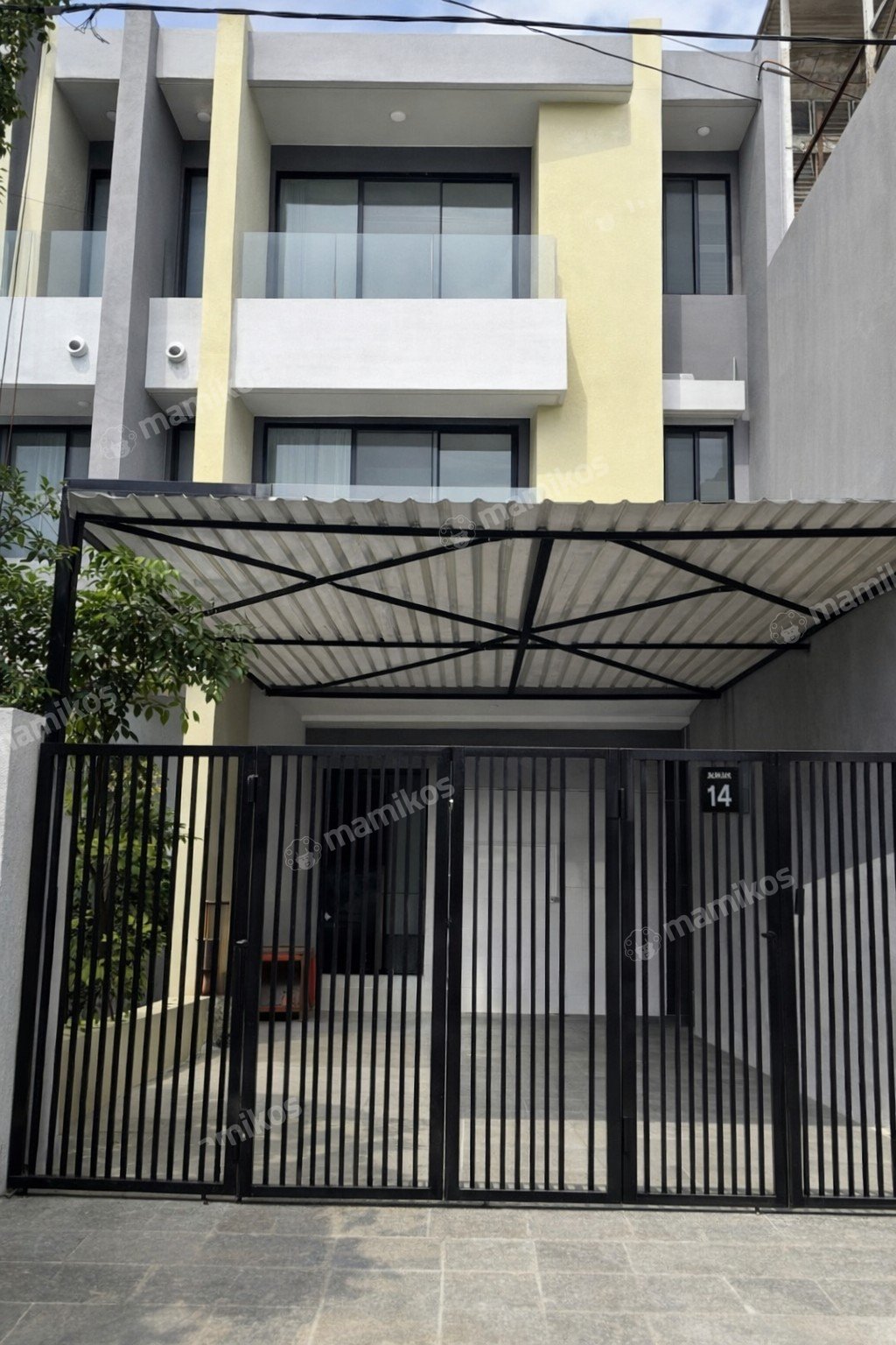 Rumah Sertifikat SHM 6 Kamar Tidur 6 Kamar Mandi Pulomas Jakarta Timur - Photo 2