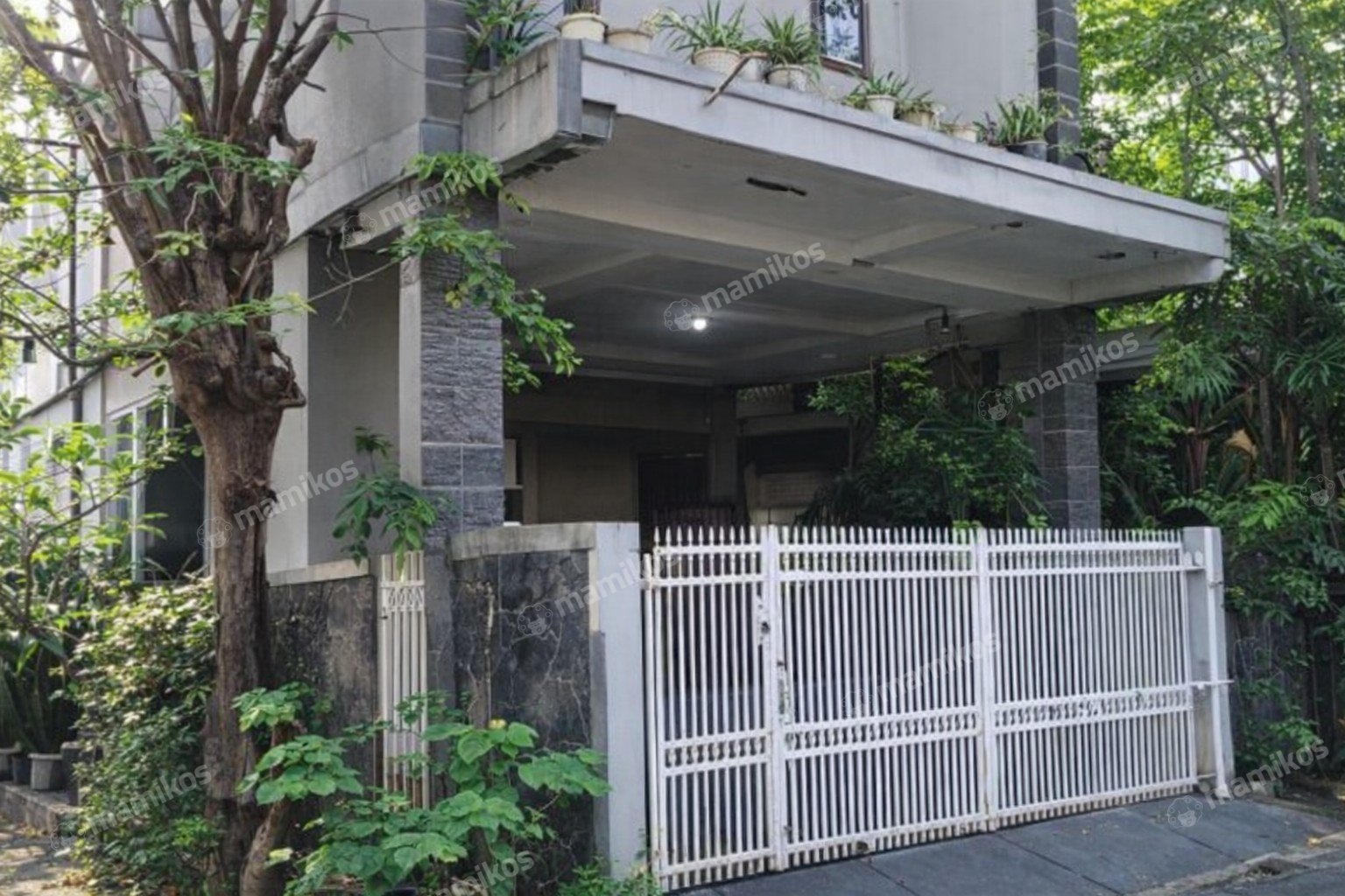 Rumah Sertifikat SHM 4 Kamar Tidur 3 Kamar Mandi Pesanggrahan Jakarta Selatan