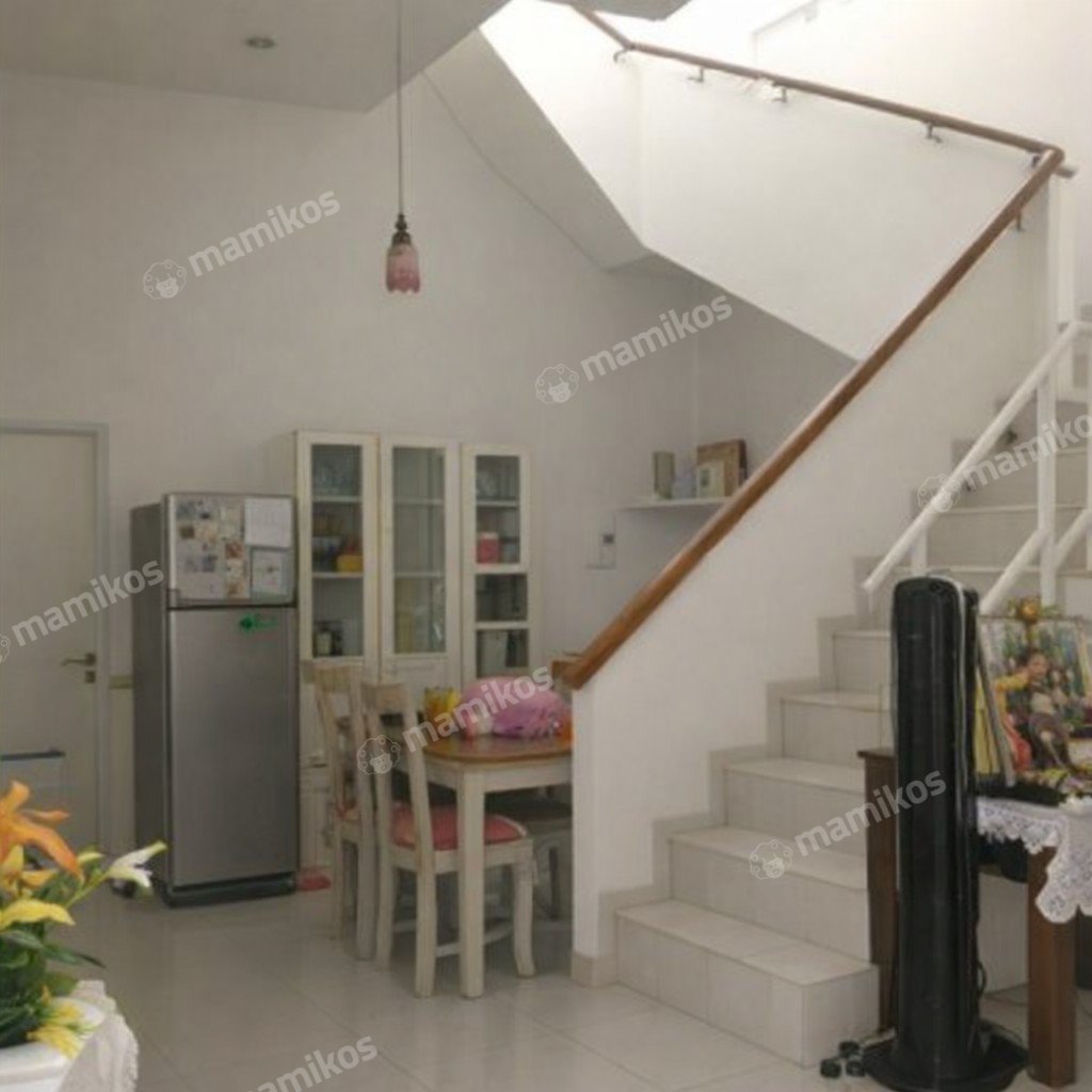Rumah Sertifikat SHM 4 Kamar Tidur 4 Kamar Mandi Kelapa Gading Jakarta Utara - Photo 2