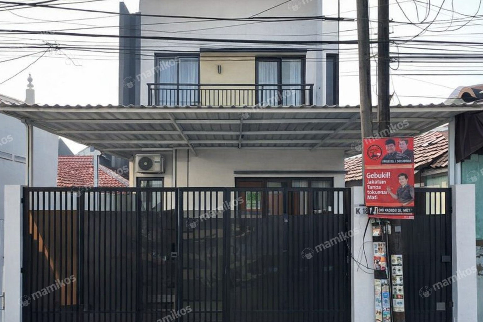 Rumah Sertifikat SHM 5 Kamar Tidur 3 Kamar Mandi Matraman Jakarta Timur