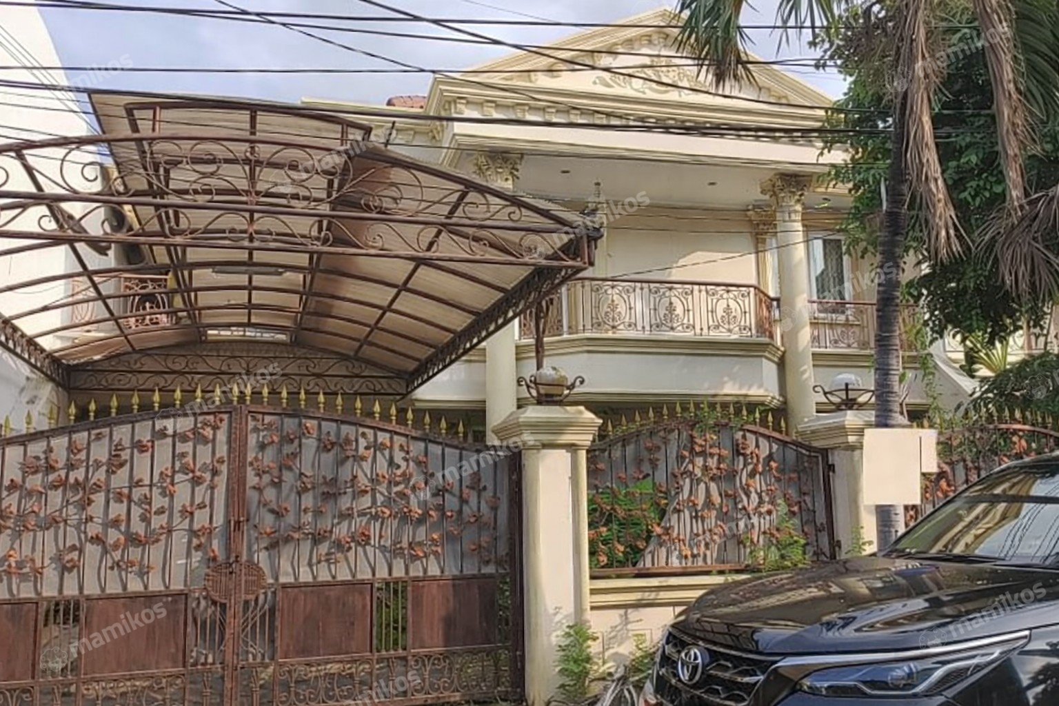 Rumah Sertifikat SHM 5 Kamar Tidur 3 Kamar Mandi Sunter Jakarta Utara