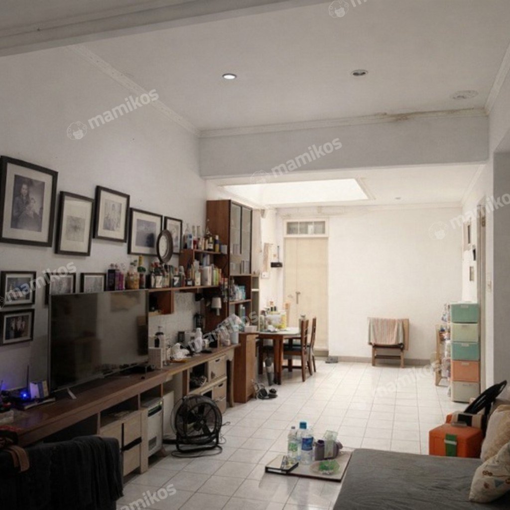Rumah Sertifikat SHM 4 Kamar Tidur 2 Kamar Mandi Jelambar Jakarta Barat - Photo 4