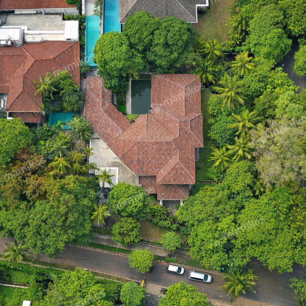Rumah Sertifikat SHM 6 Kamar Tidur 5 Kamar Mandi Kebayoran Baru Jakarta Selatan - Photo 2