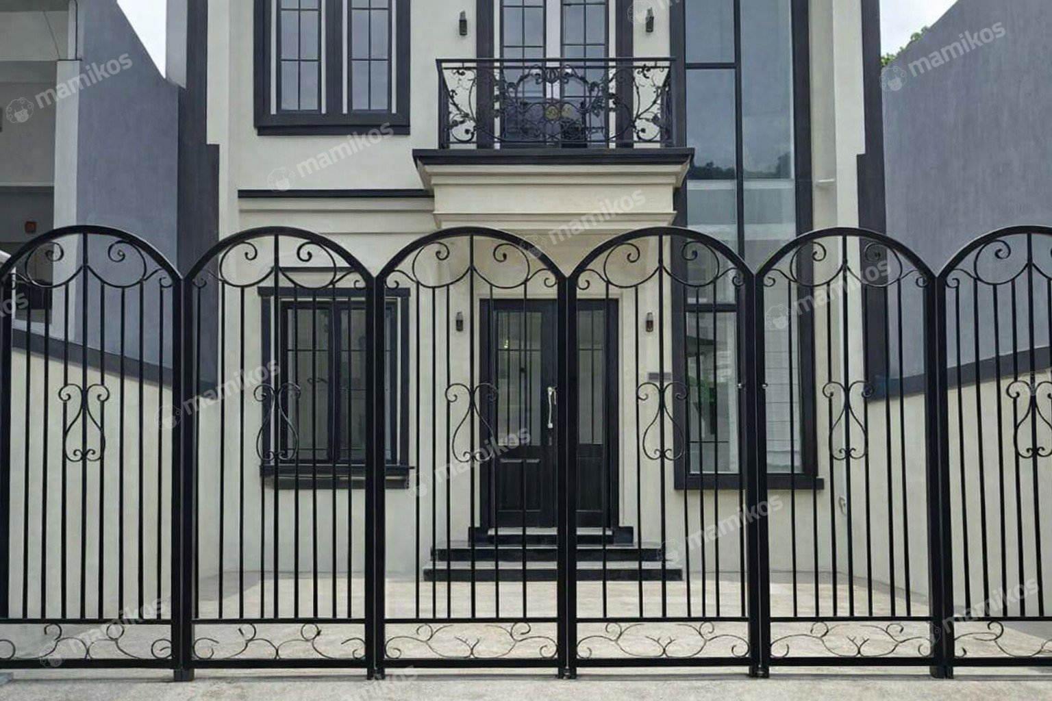 Rumah Sertifikat SHM 3 Kamar Tidur 3 Kamar Mandi Taman Ratu Jakarta Barat