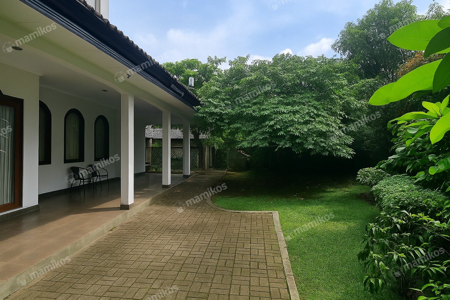 Rumah Sertifikat SHM 6 Kamar Tidur 6 Kamar Mandi Ampera Jakarta Selatan