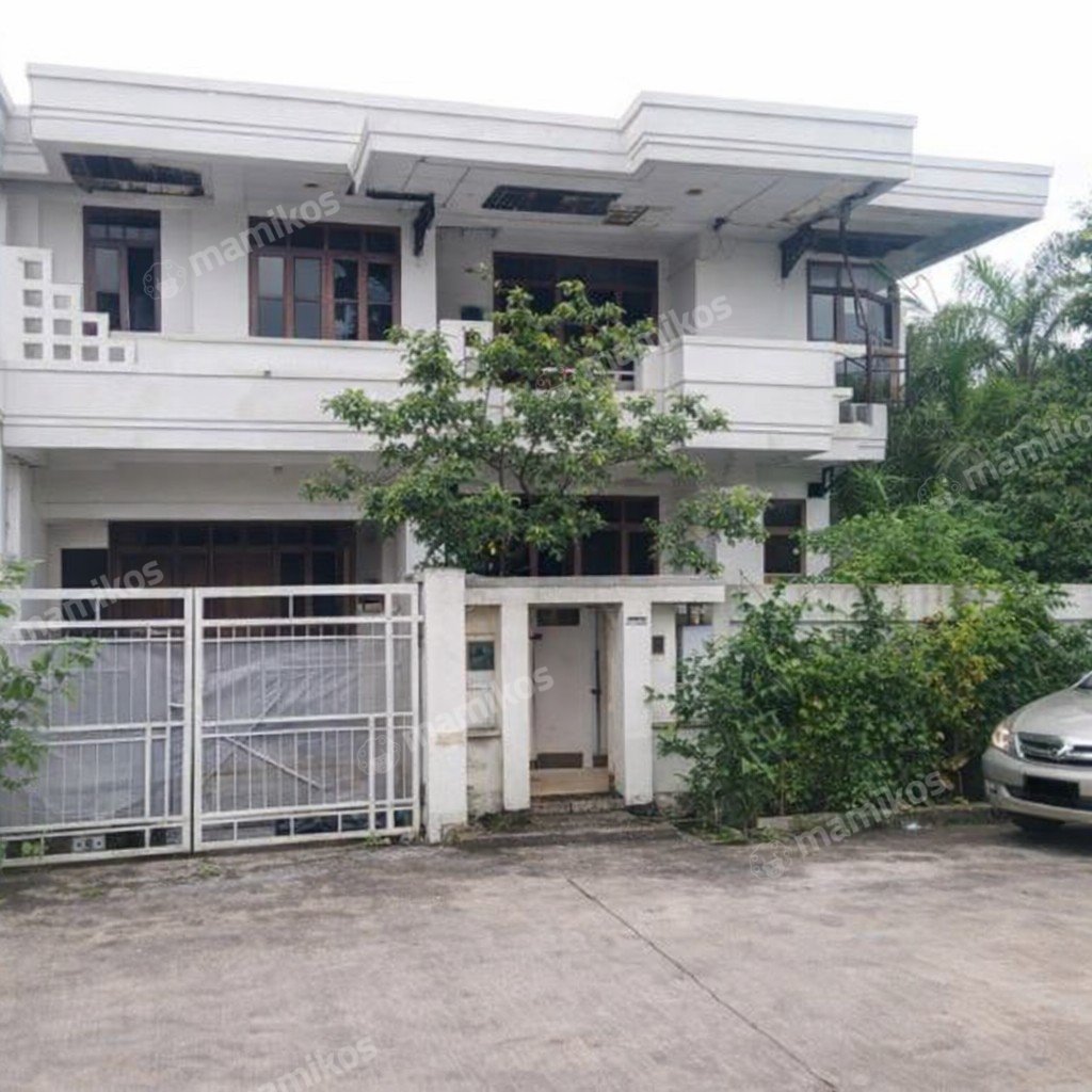 Rumah Sertifikat SHM 7 Kamar Tidur 3 Kamar Mandi Green garden Jakarta Barat - Photo 2
