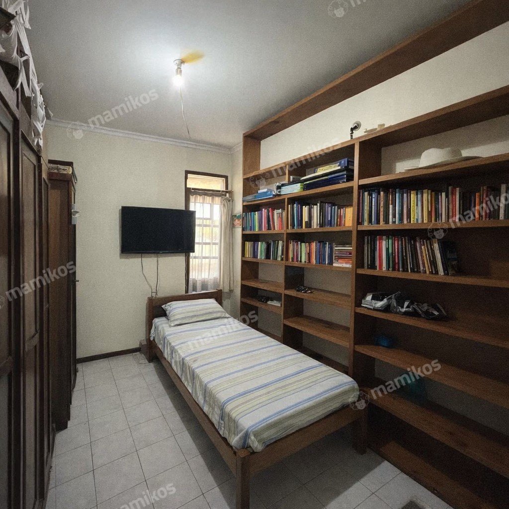 Rumah Sertifikat SHM 5 Kamar Tidur 3 Kamar Mandi Pondok Indah Jakarta Selatan - Photo 5