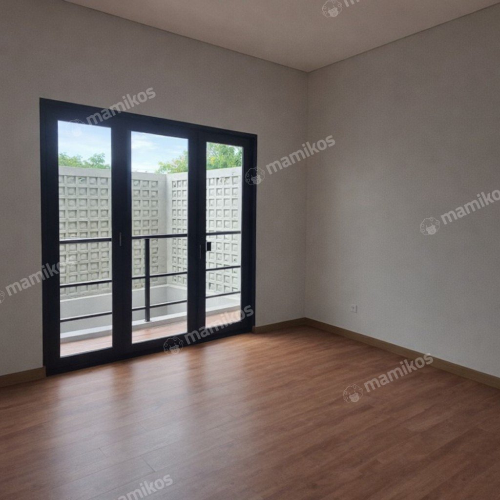 Rumah Baru Sertifikat SHM 4 Kamar Tidur Joglo Jakarta Barat - Photo 2