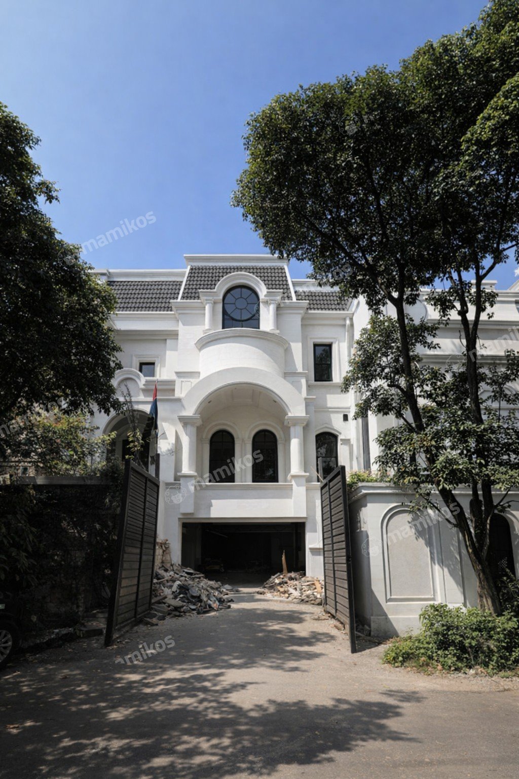 Rumah Sertifikat SHM 4 Kamar Tidur 5 Kamar Mandi Pondok Indah Jakarta Selatan - Photo 2