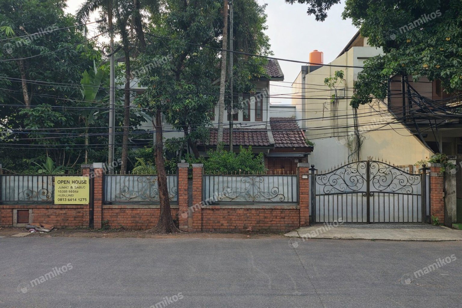Rumah Sertifikat SHM 5 Kamar Tidur 4 Kamar Mandi Kemang Jakarta Selatan