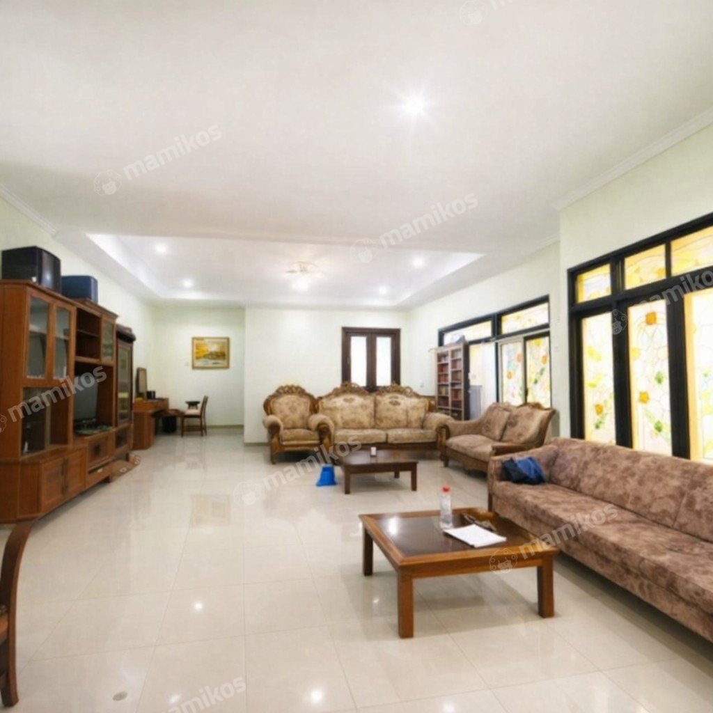 Rumah Sertifikat SHM 6 Kamar Tidur 6 Kamar Mandi Joglo Jakarta Barat - Photo 3
