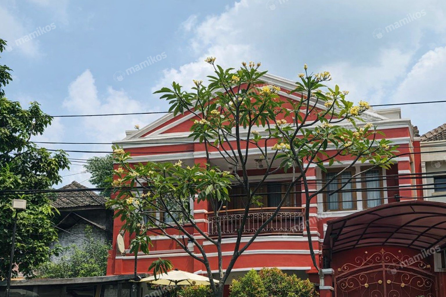 Rumah Sertifikat SHM 7 Kamar Tidur 3 Kamar Mandi Bintaro Jakarta Selatan