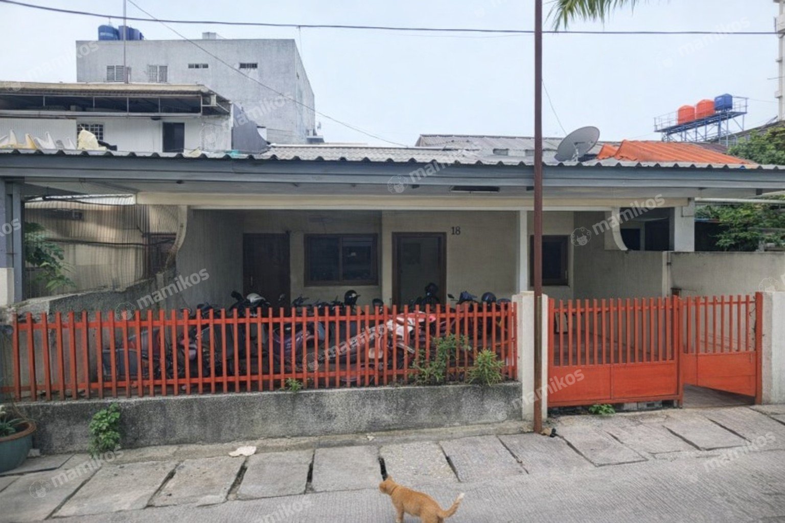 Rumah Sertifikat SHM 10 Kamar Tidur 4 Kamar Mandi Tanjung Duren Jakarta Barat