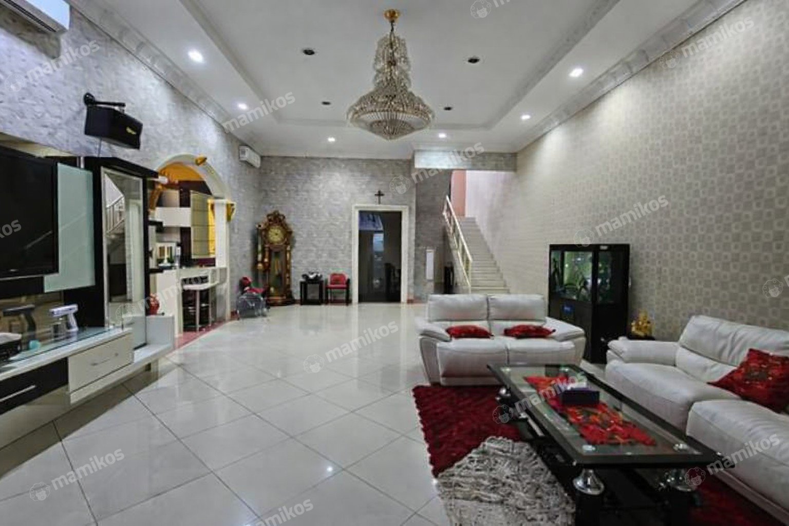 Rumah Sertifikat SHM 4 Kamar Tidur 4 Kamar Mandi Pantai Indah Kapuk Jakarta Utara