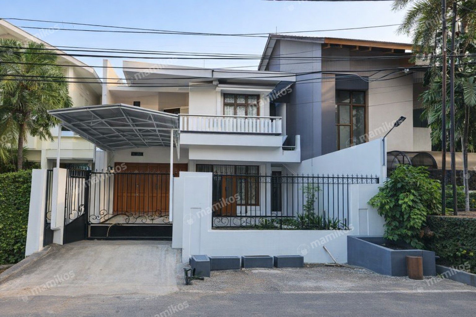 Rumah Sertifikat SHM 4 Kamar Tidur 3 Kamar Mandi Kembangan Jakarta Barat