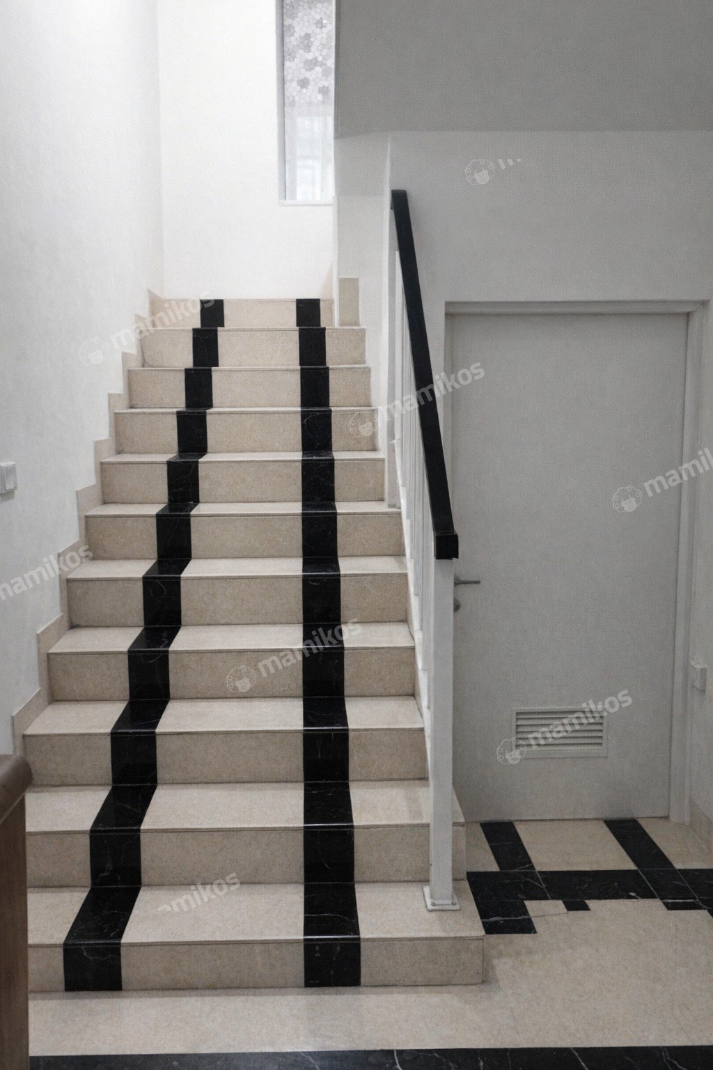 Rumah Sertifikat SHM 3 Kamar Tidur 2 Kamar Mandi Green Lake City Jakarta Barat - Photo 2