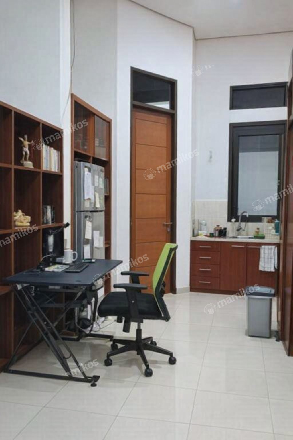 Rumah Sertifikat SHM 4 Kamar Tidur 4 Kamar Mandi Sunter Jakarta Utara - Photo 3