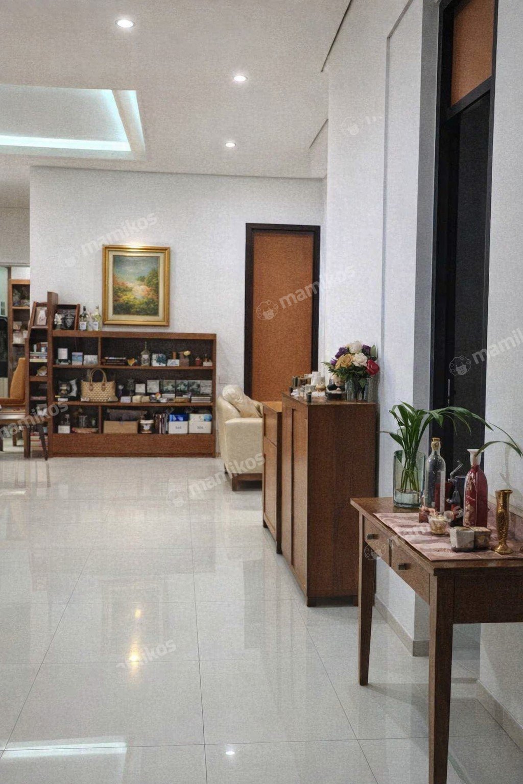 Rumah Sertifikat SHM 4 Kamar Tidur 4 Kamar Mandi Sunter Jakarta Utara - Photo 4