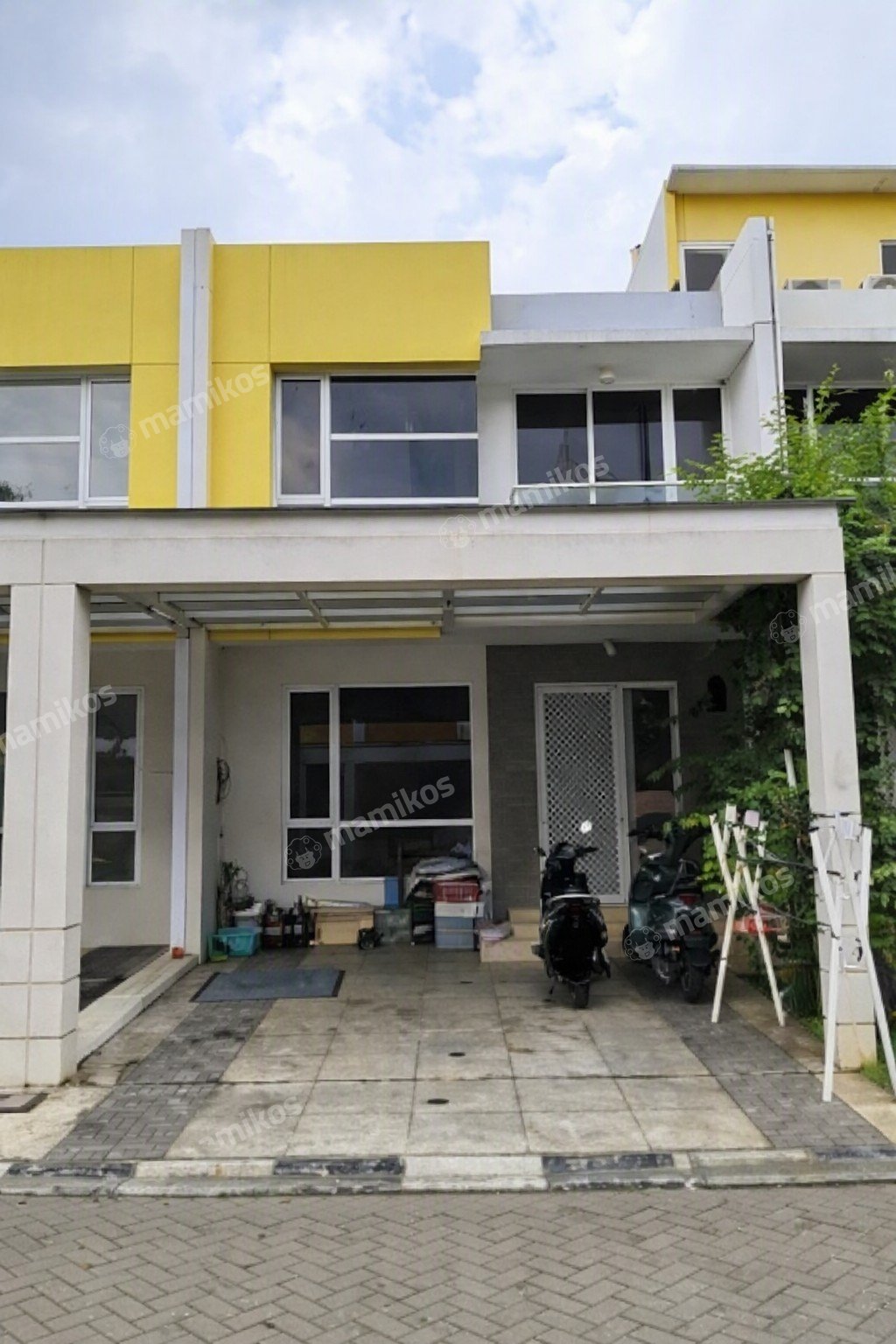 Rumah Sertifikat SHM 3 Kamar Tidur 3 Kamar Mandi Kelapa Gading Jakarta Utara - Photo 2