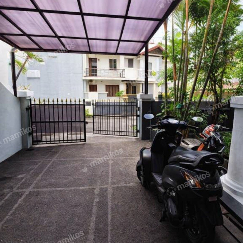 Rumah Sertifikat SHM 4 Kamar Tidur 2 Kamar Mandi Permata Buana Jakarta Barat - Photo 2