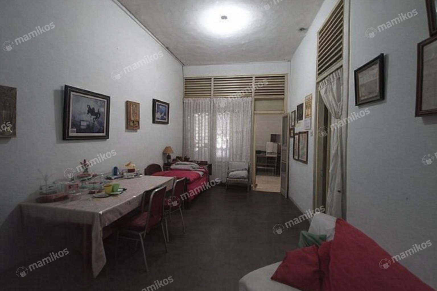 Rumah Sertifikat SHM 5 Kamar Tidur 2 Kamar Mandi Pakubuwono Jakarta Selatan