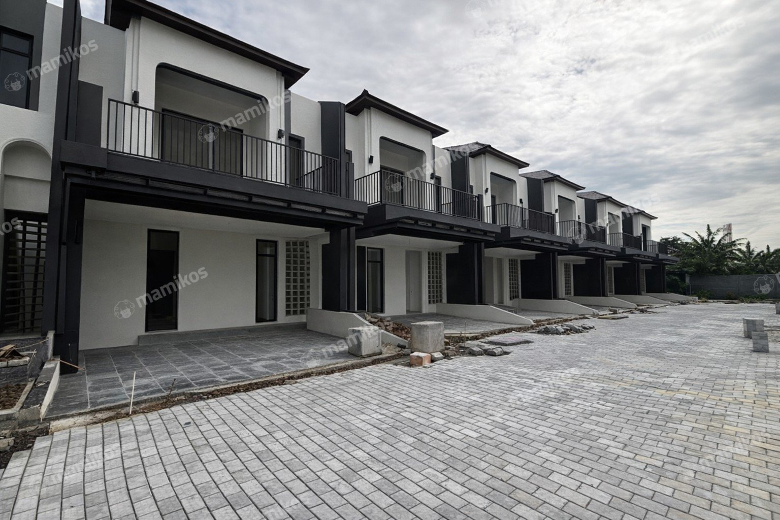 Rumah Sertifikat SHM 3 Kamar Tidur 2 Kamar Mandi Cakung Jakarta Timur