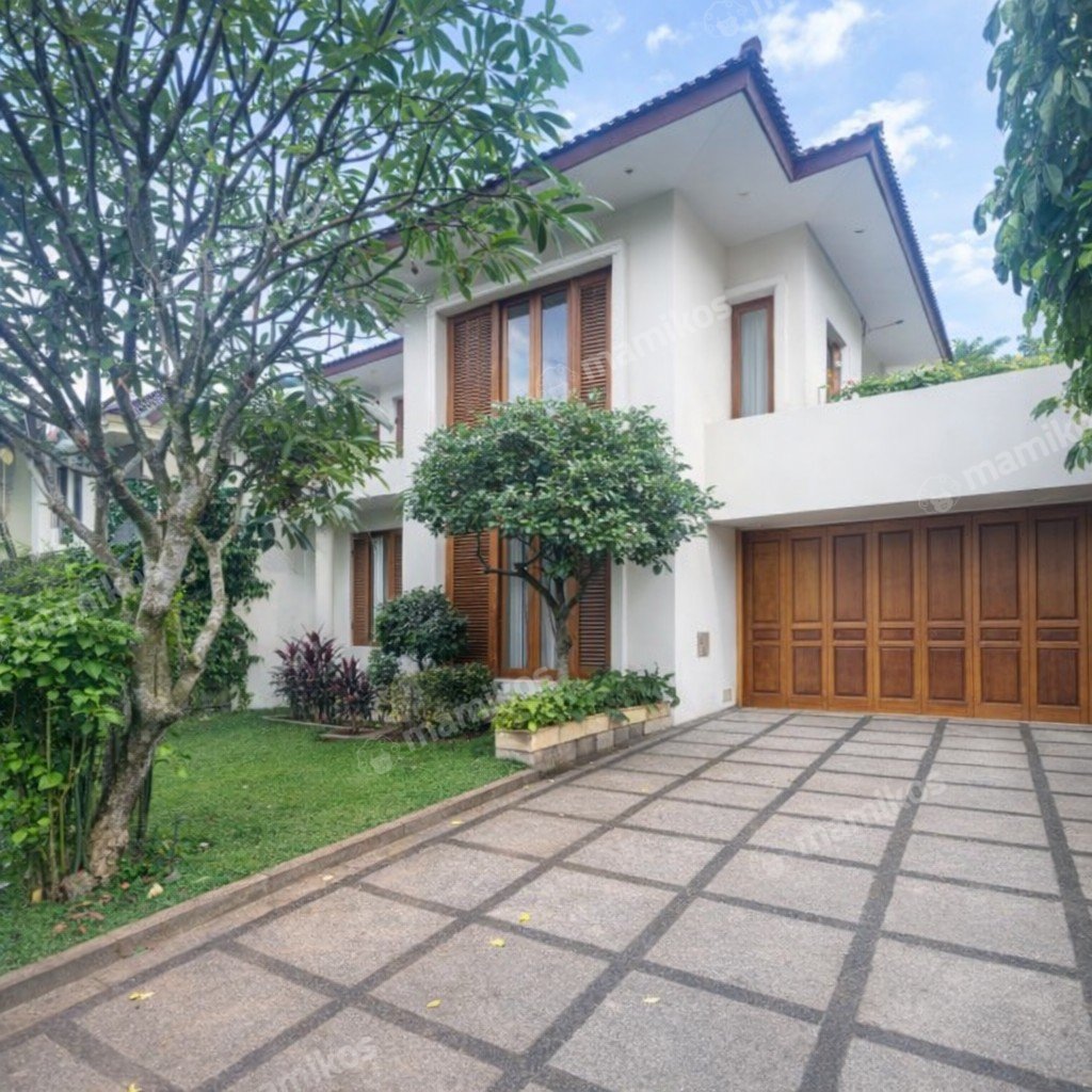 Rumah Sertifikat SHM 4 Kamar Tidur 4 Kamar Mandi Kemang Jakarta Selatan - Photo 2