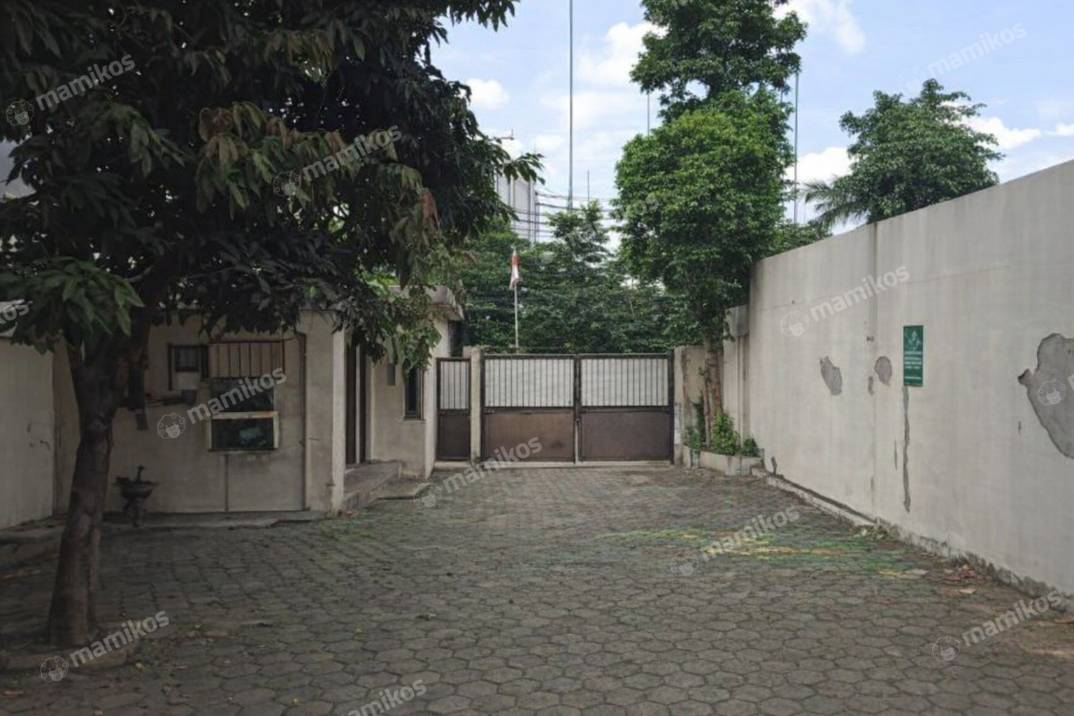 Rumah Sertifikat SHM 3 Kamar Tidur 3 Kamar Mandi Ragunan Jakarta Selatan