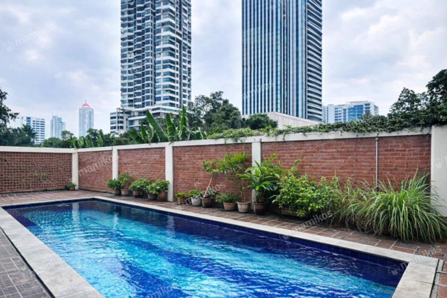 Rumah Sertifikat SHM 10 Kamar Tidur 10 Kamar Mandi patra kuningan Jakarta Selatan